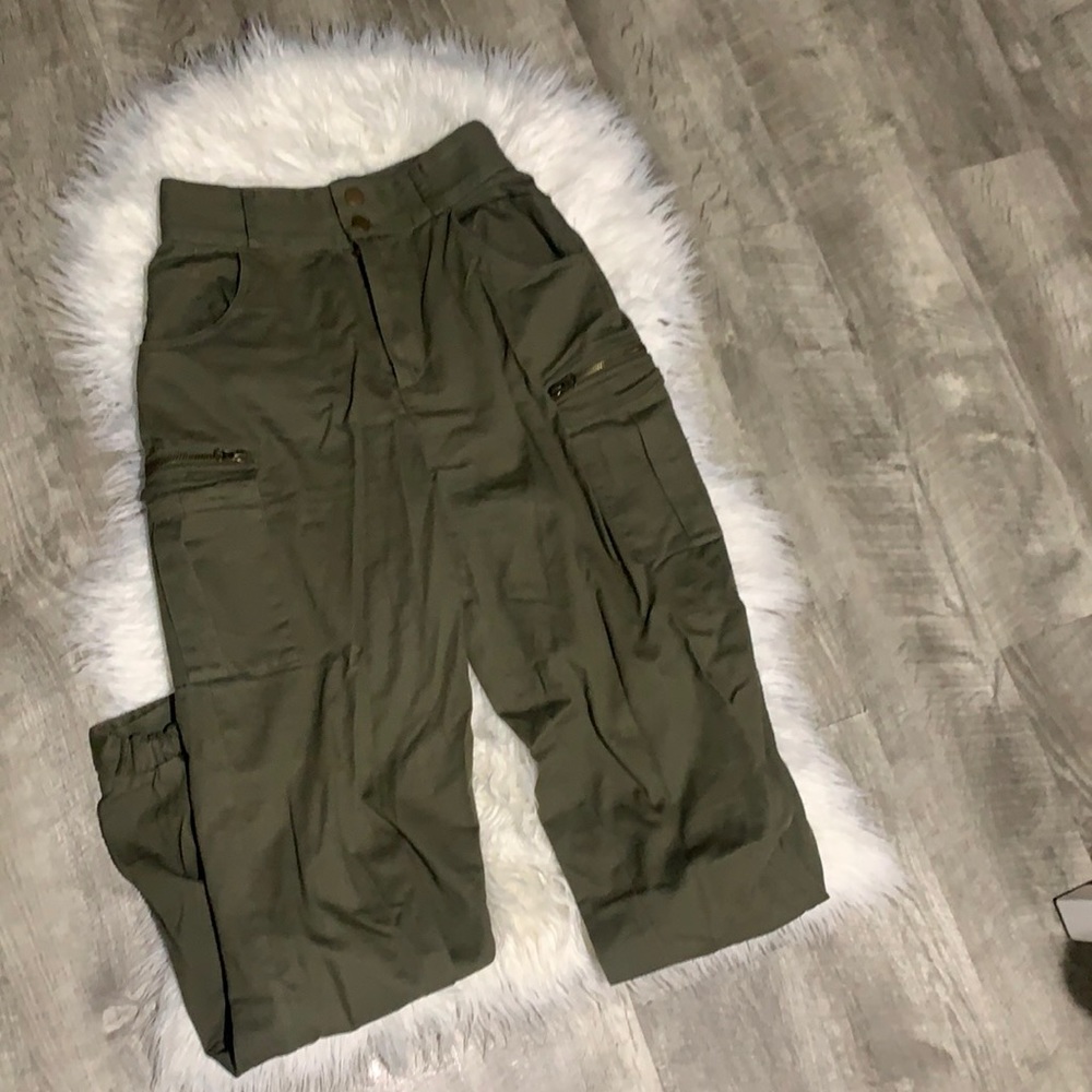 Hunter green cargo pant